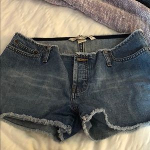 ABERCROMBIE & FINCH SHORTS